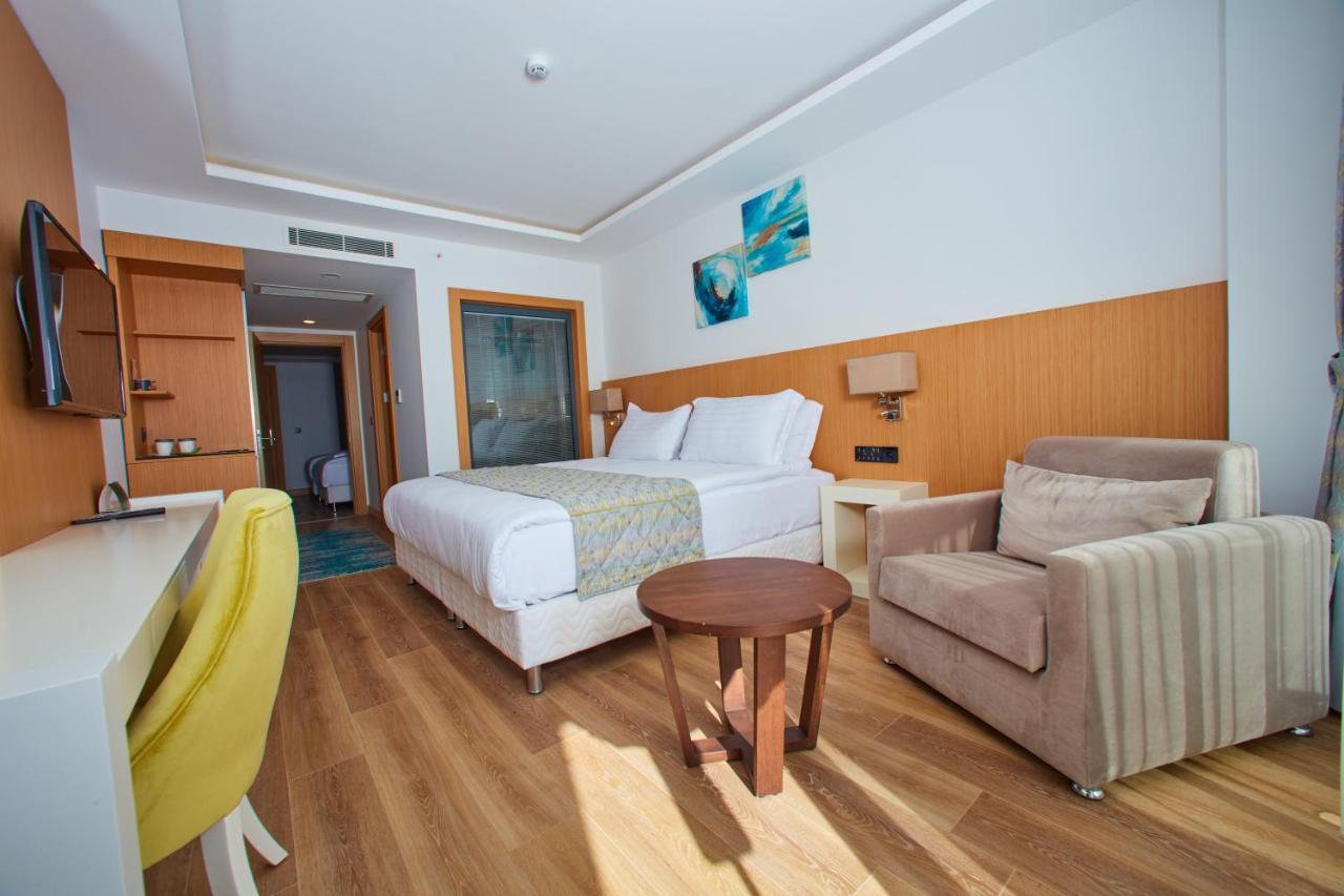 The Nowness Luxury Hotel & Spa Adulty Only Çeşme Exterior foto