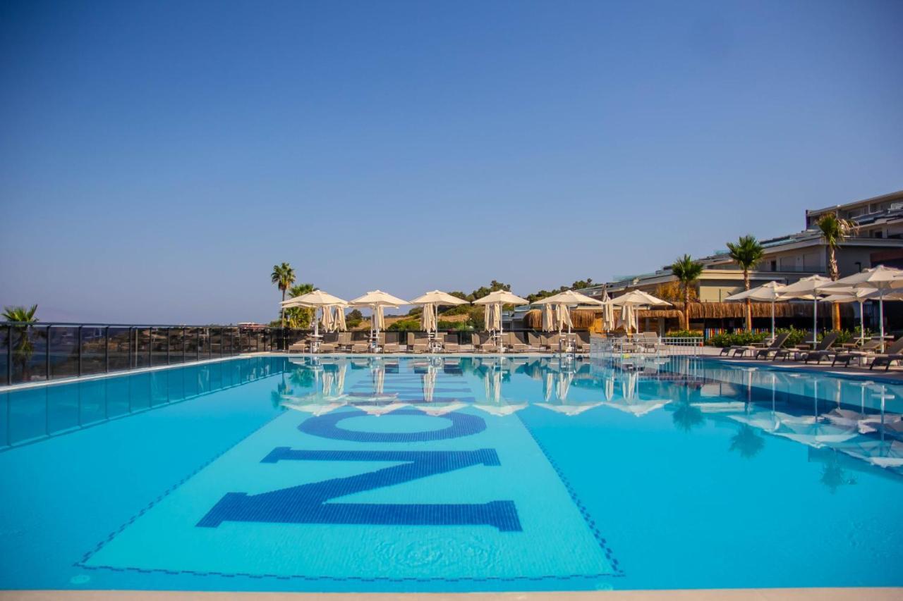 The Nowness Luxury Hotel & Spa Adulty Only Çeşme Exterior foto